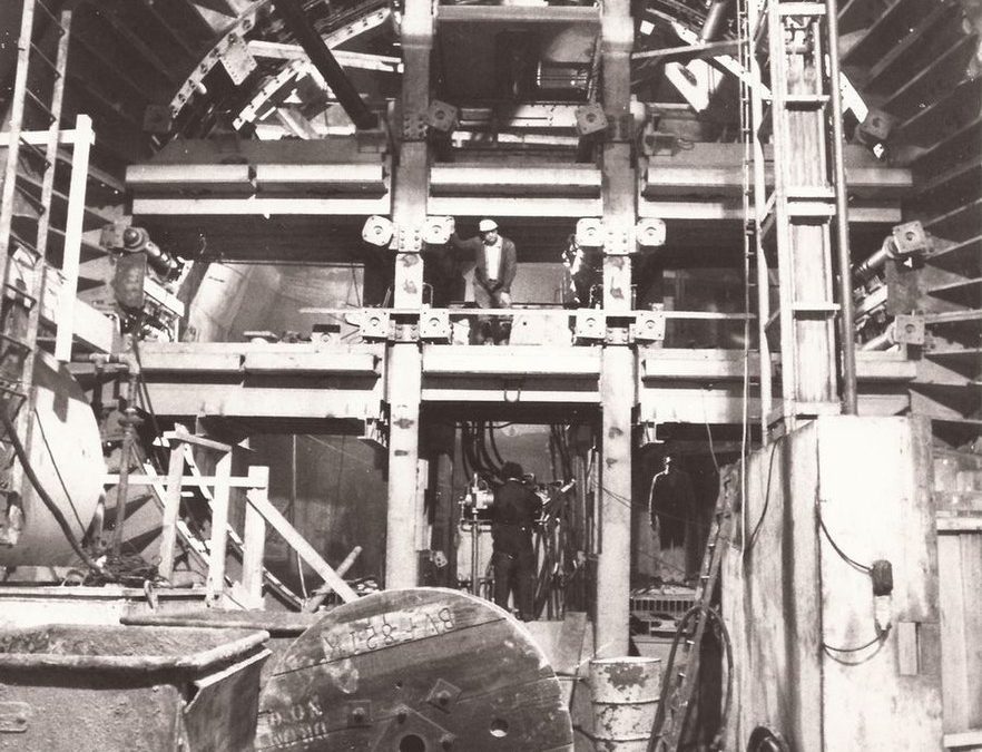 Tunnel boring